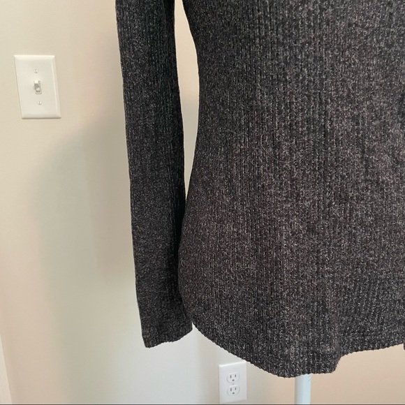 🔥*LAST CHANCE*🔥 Old navy ribbed sweater - Picture 3 of 6